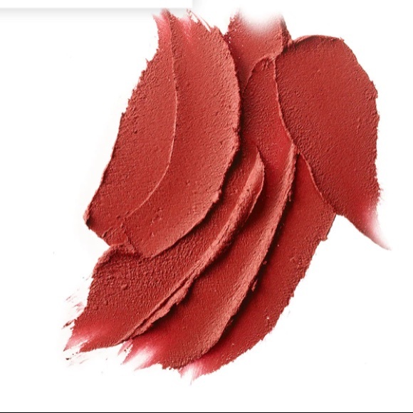 BRAND NEW MAC POWDER KISS LIPSTICK Devoted to Chili 916 ❤️❤️❤️ - Picture 4 of 7